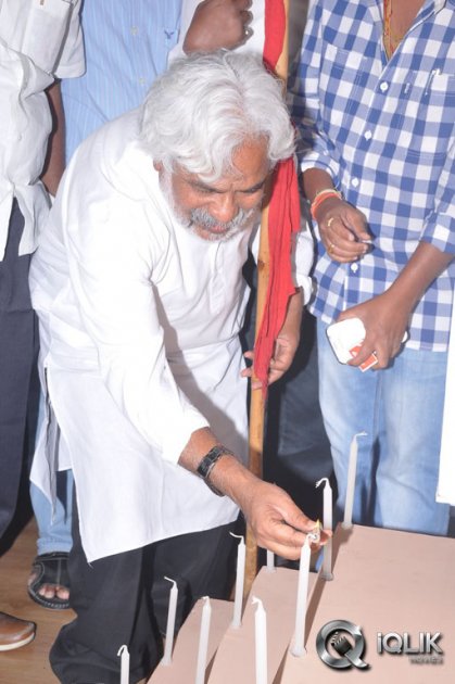 Jai-Bolo-Telangana-Movie-Team-Celebrates-T-State-Formation